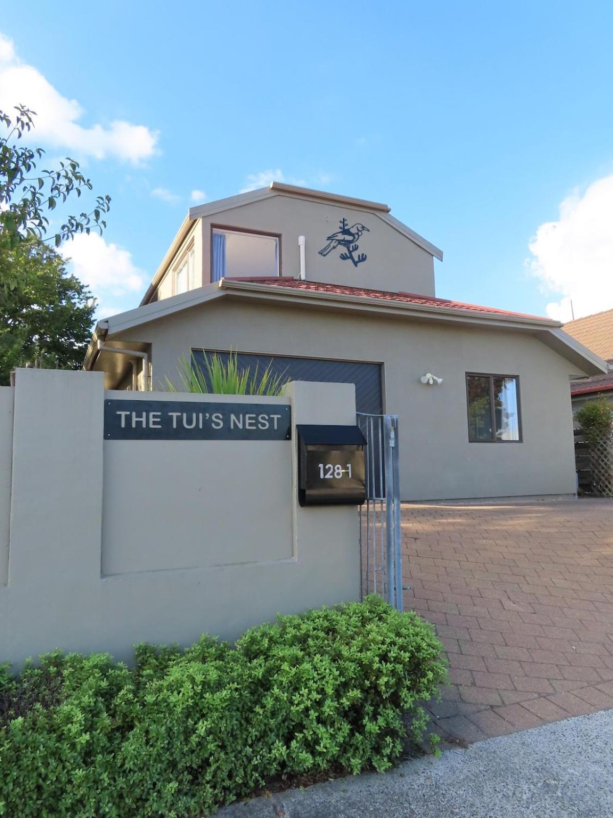 Villa The Tuis Nest Lago Lago Taupo Exterior foto